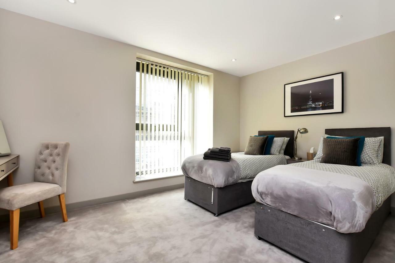 Esquire Apartments Ealing Londýn Exteriér fotografie