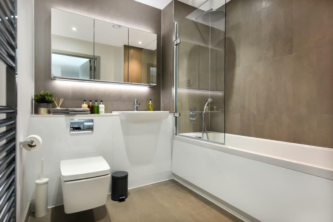 Esquire Apartments Ealing Londýn Exteriér fotografie